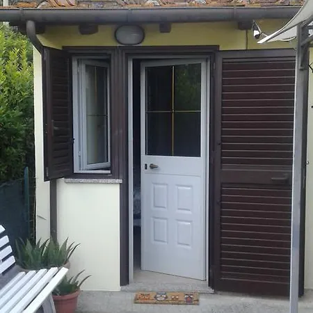 Da Lilly Apartment Lucca Exterior foto
